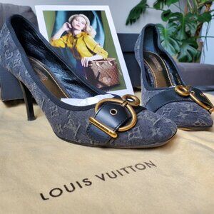 LOUIS VUITTON Monogram Canvas/Leather Heels
